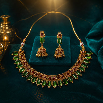 Royal Emerald Nagapadam Heritage Necklace Set